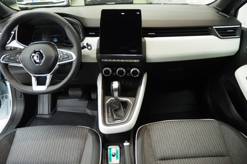 Renault Clio, image 13