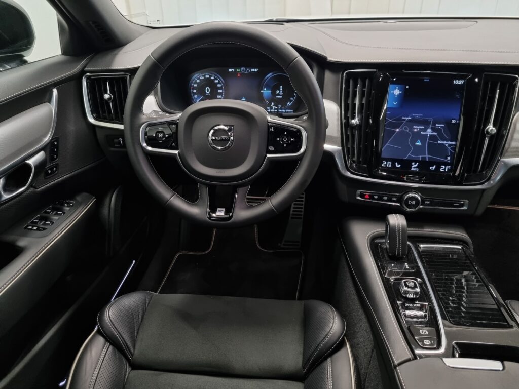 Volvo S90, image 4