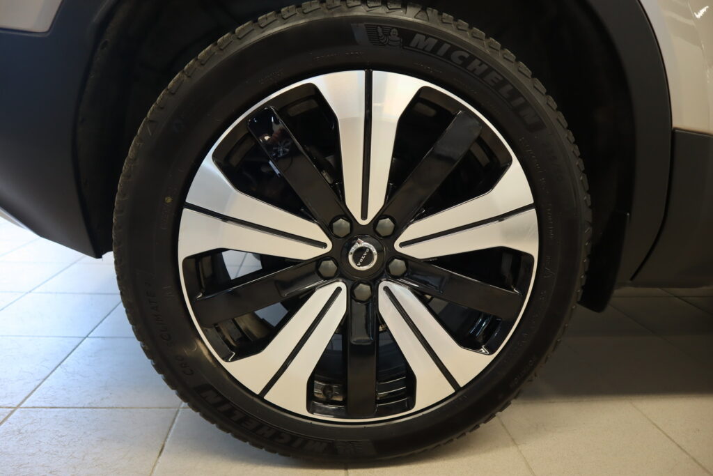 Volvo XC40, image 15