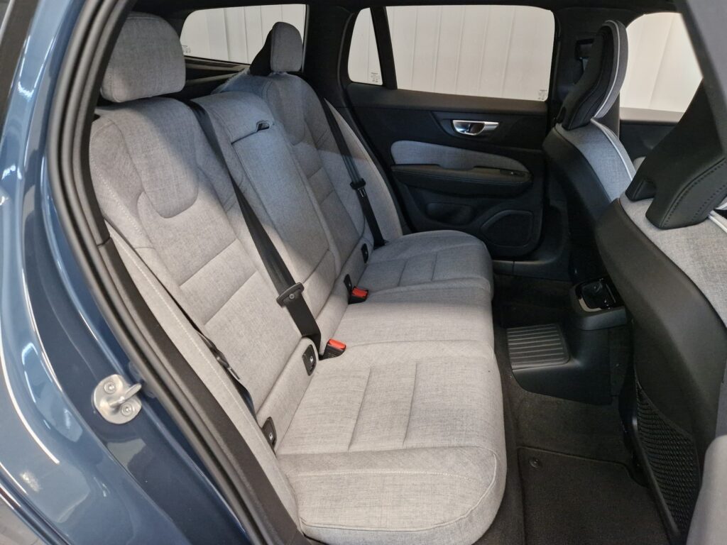 Volvo V60, image 9