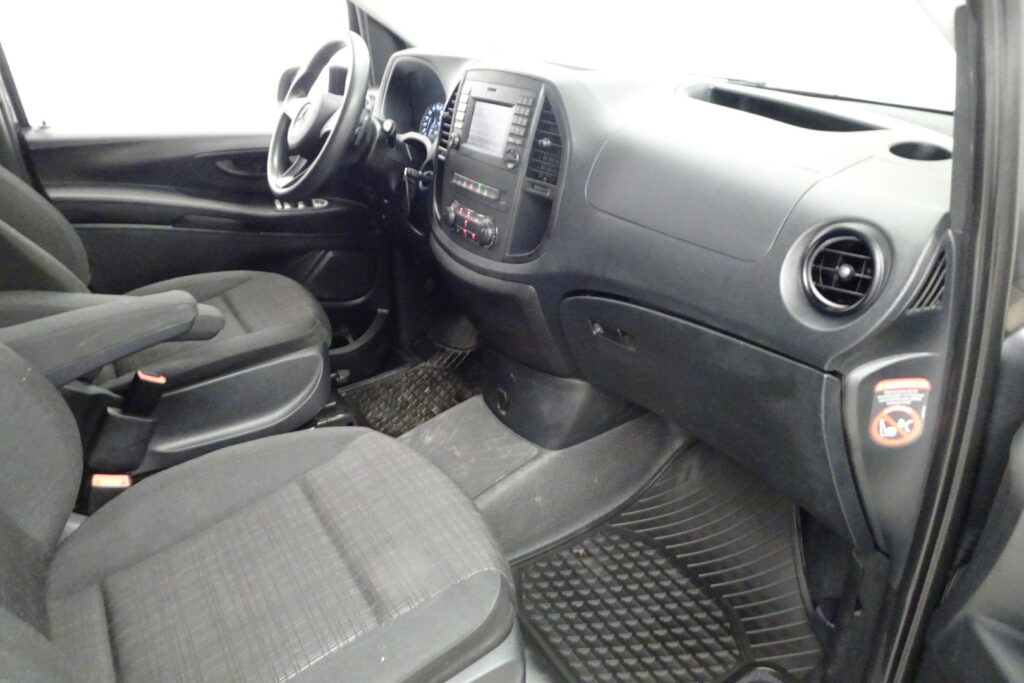 Mercedes-Benz Vito, image 12