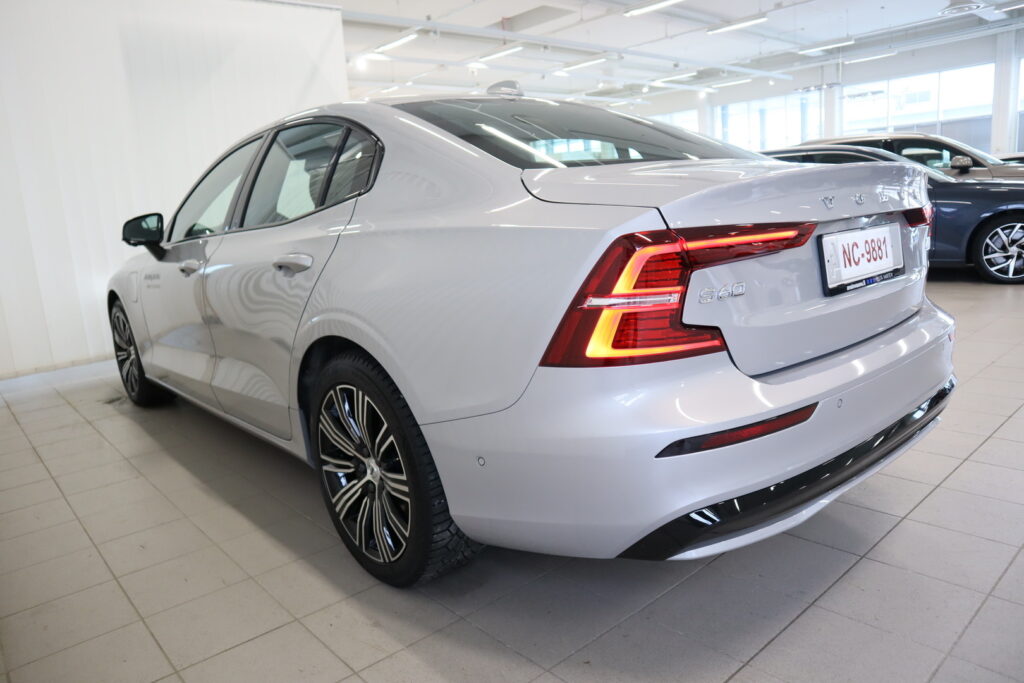 Volvo S60, image 3