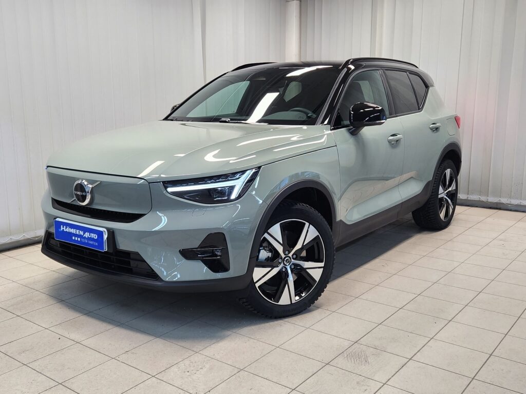 Volvo XC40, image 2