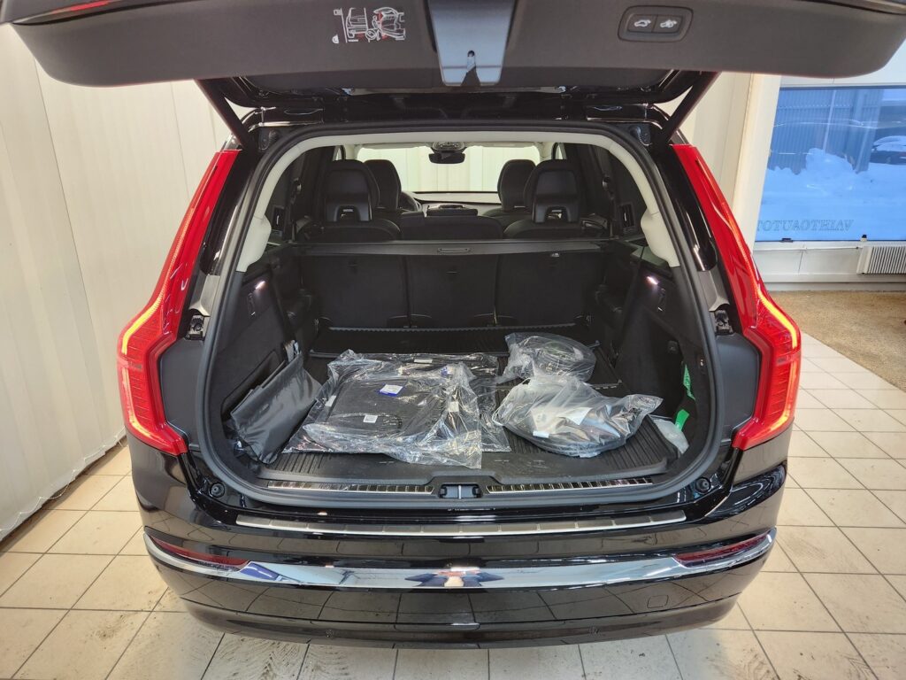 Volvo XC90, image 11