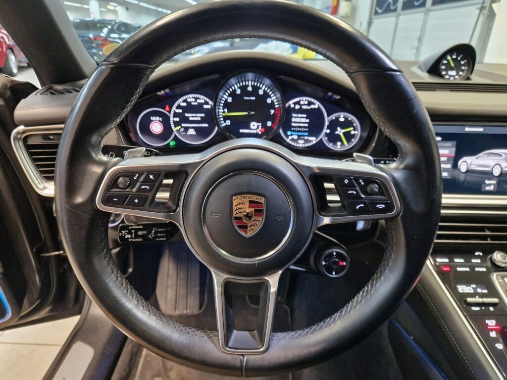 Porsche Panamera, image 13