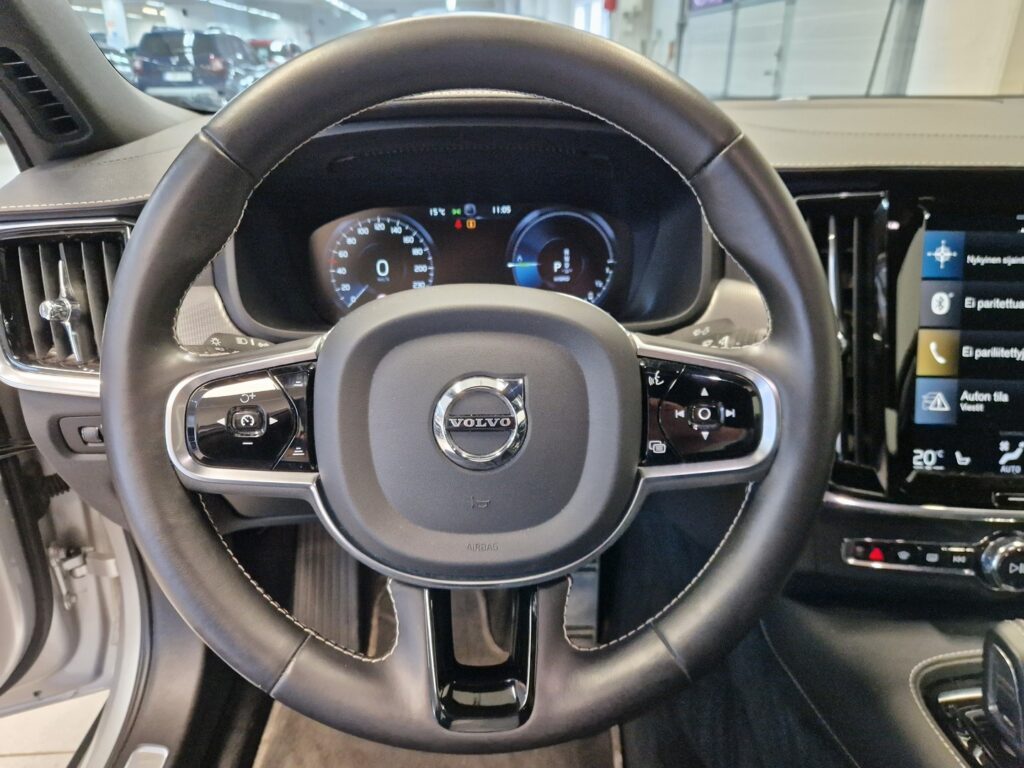 Volvo S90, image 9