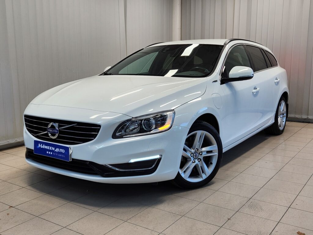 Volvo V60, image 2