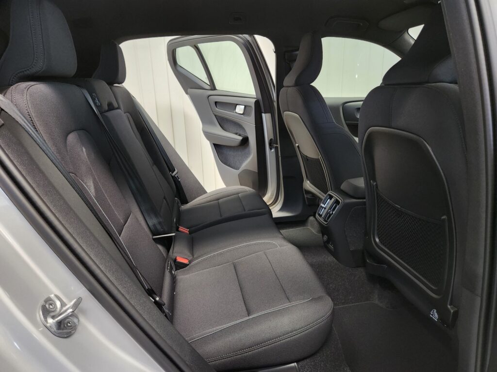 Volvo XC40, image 9