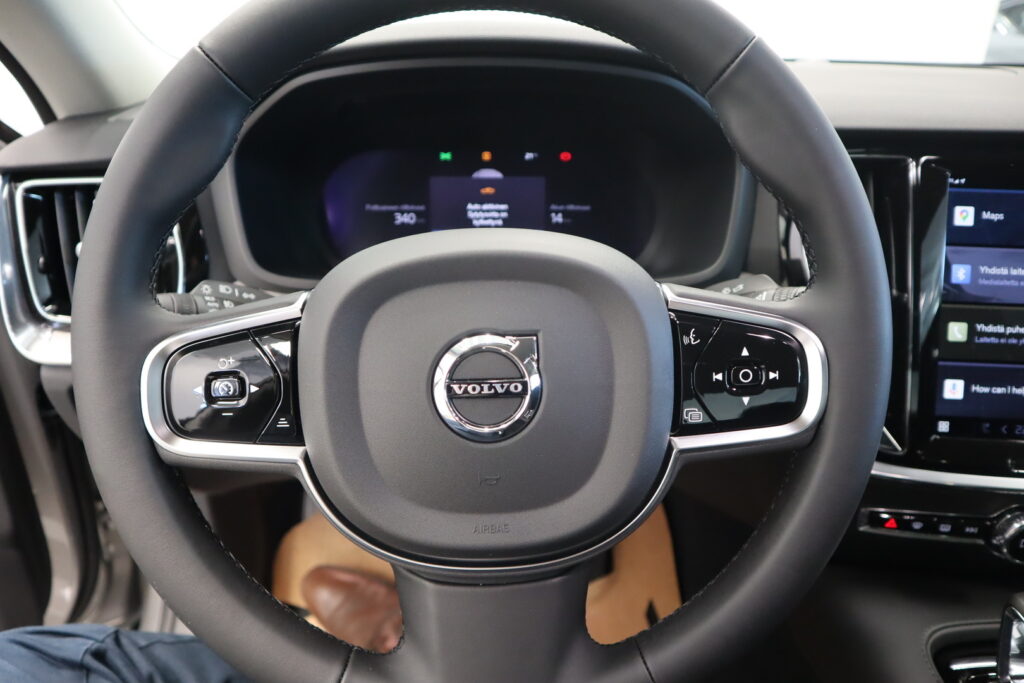 Volvo S60, image 7