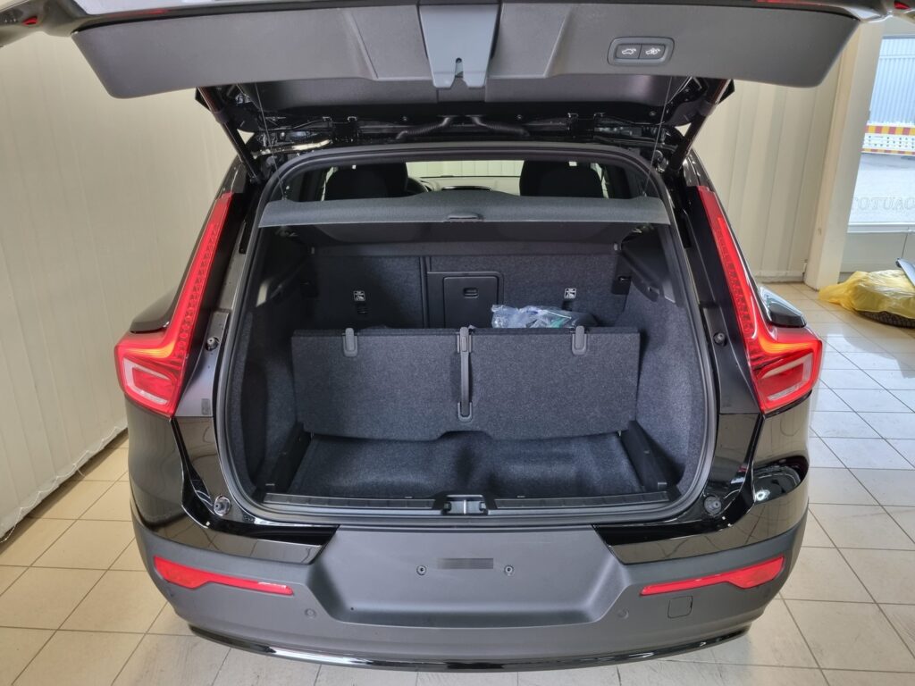 Volvo XC40, image 14