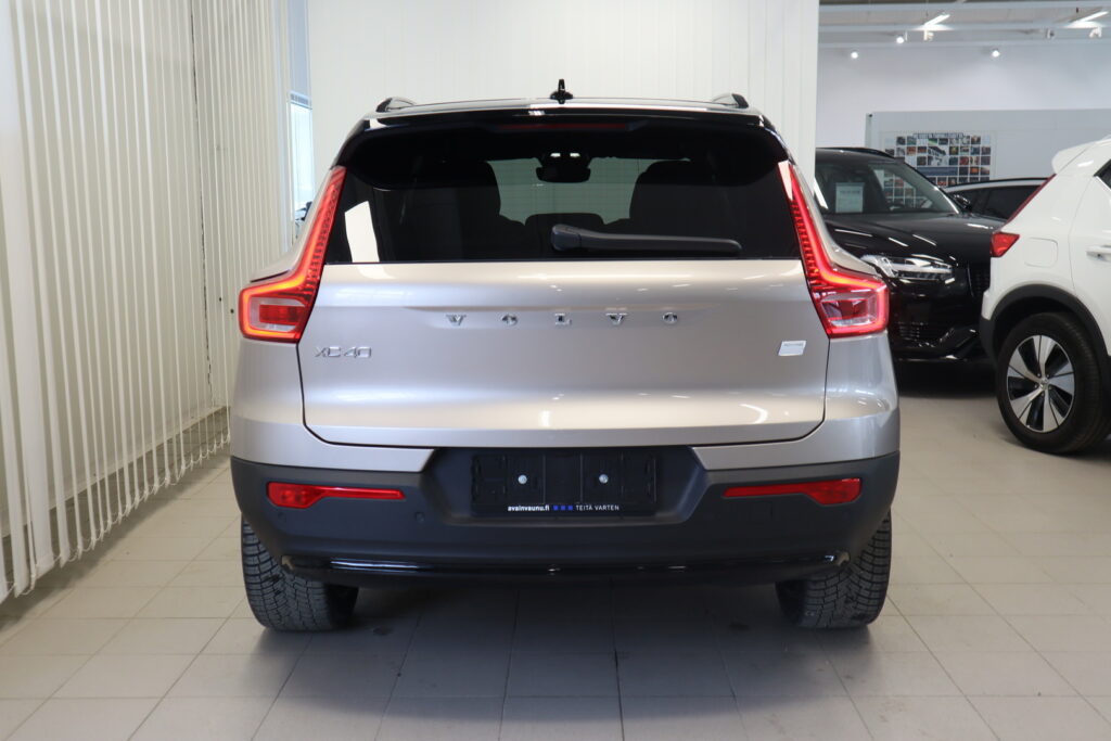 Volvo XC40, image 4