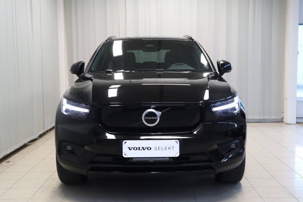 Volvo XC40, image 3