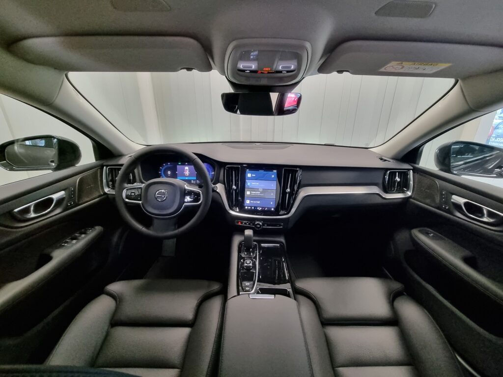 Volvo V60, image 10