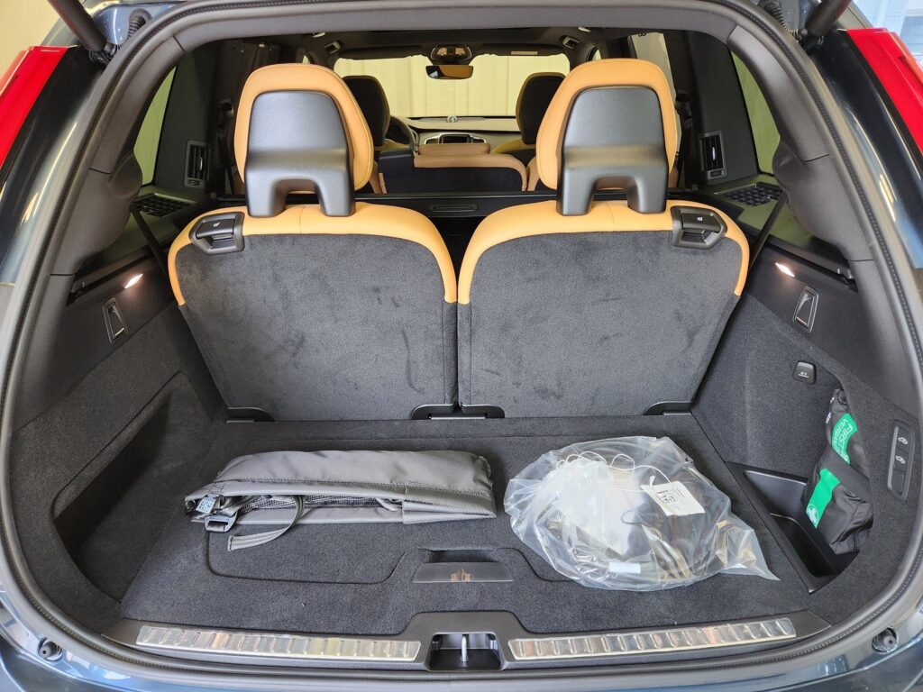 Volvo XC90, image 19