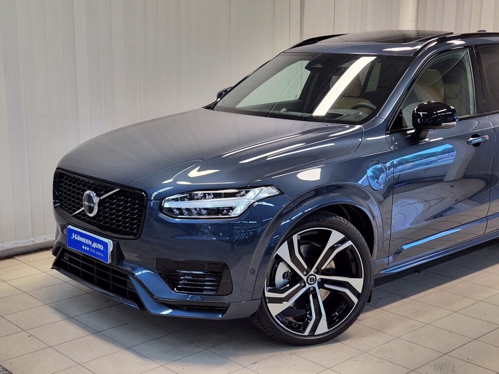 Volvo XC90, image 2