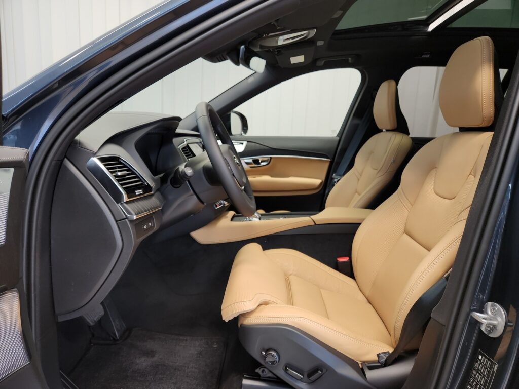 Volvo XC90, image 6