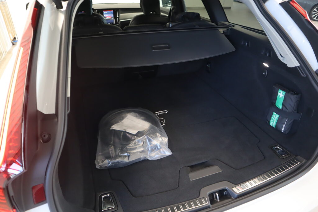 Volvo V90, image 13