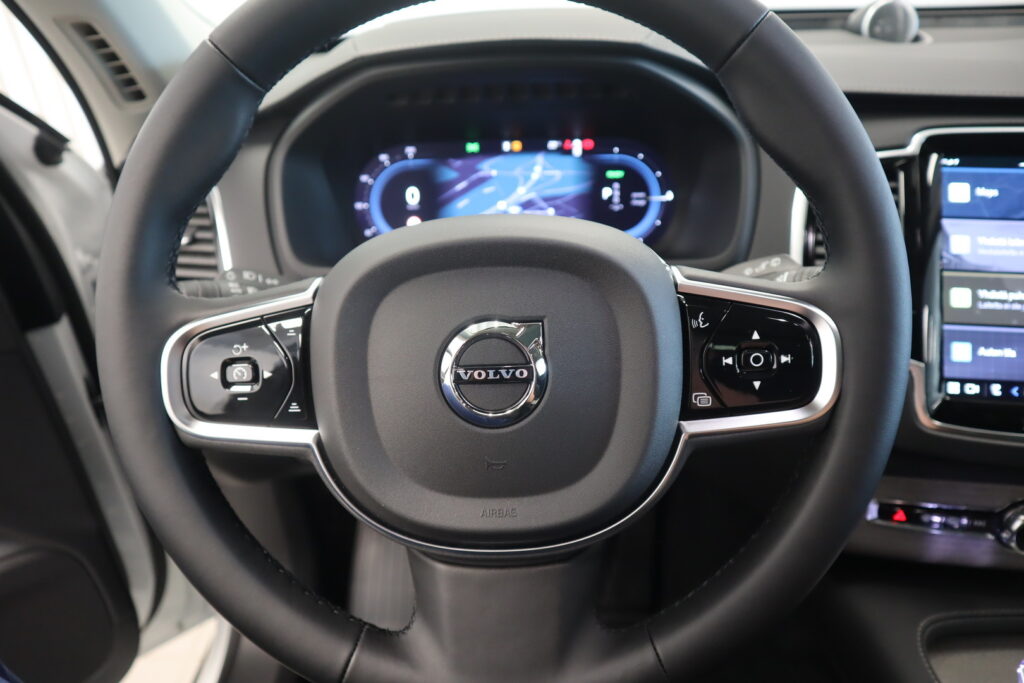 Volvo XC90, image 8