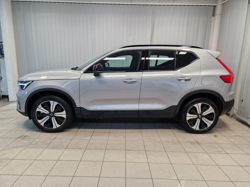 Volvo XC40, image 4