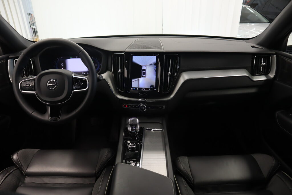 Volvo XC60, image 6