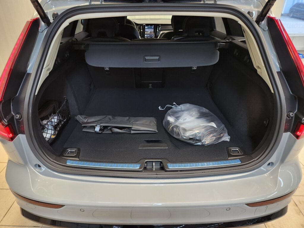 Volvo V60, image 17