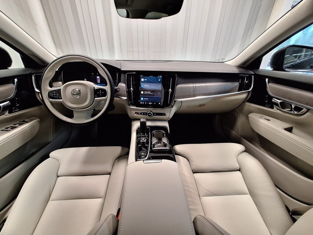 Volvo V90, image 9