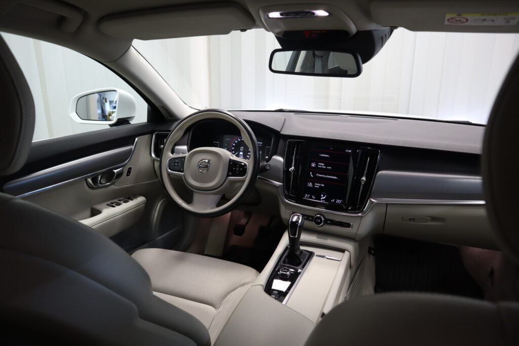 Volvo V90, image 13