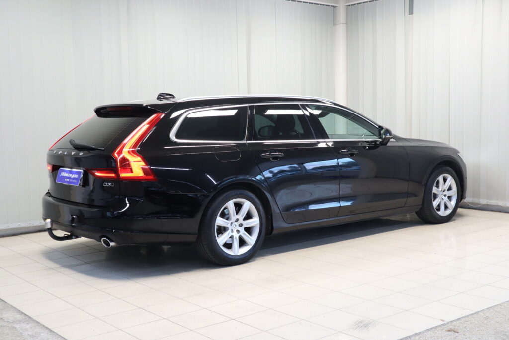 Volvo V90, image 22