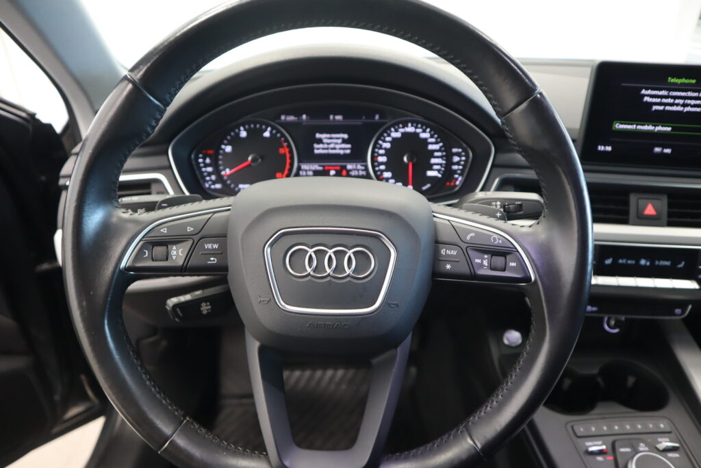 Audi A4, image 9