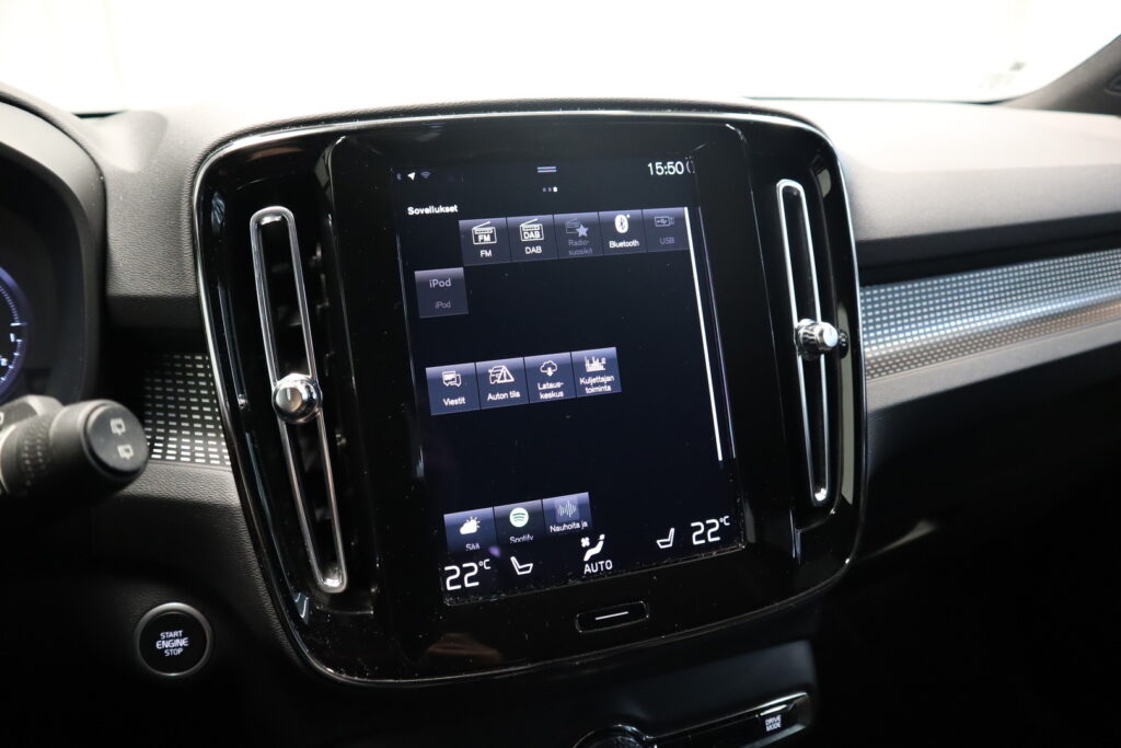 Volvo XC40, image 12