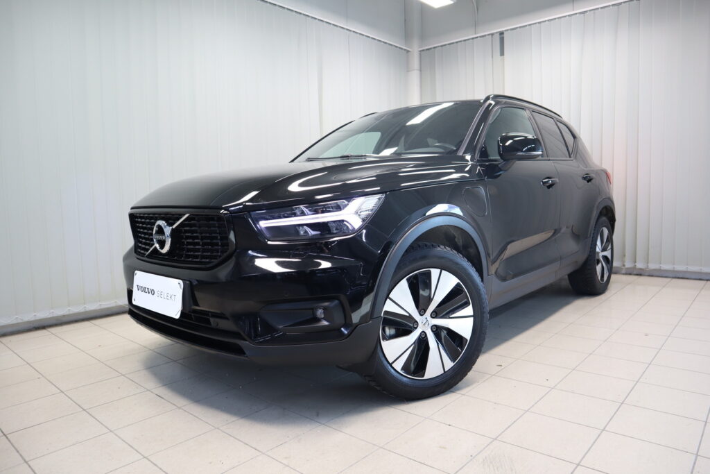 Volvo XC40, image 2