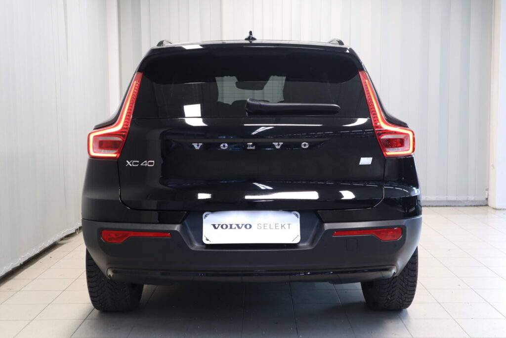 Volvo XC40, image 22