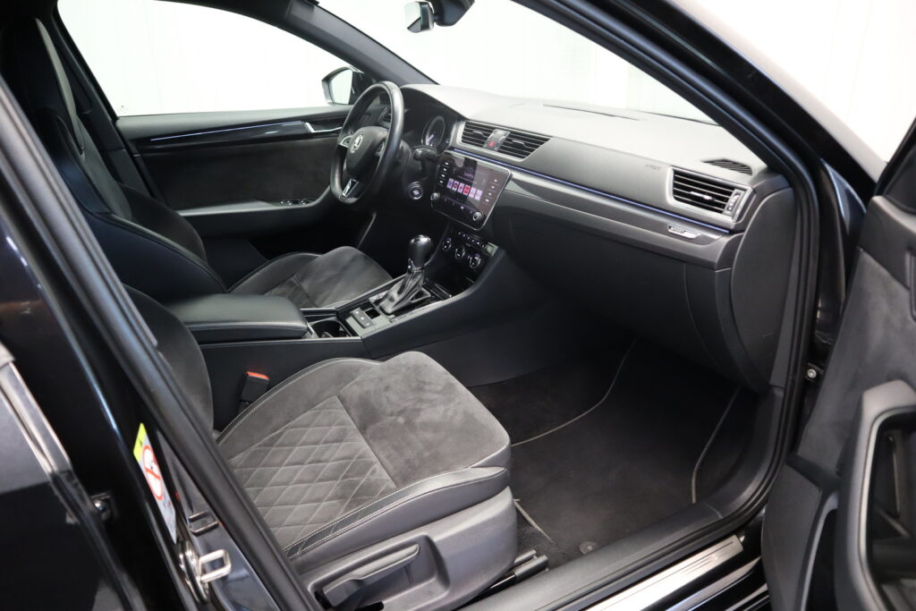 Skoda Superb, image 14