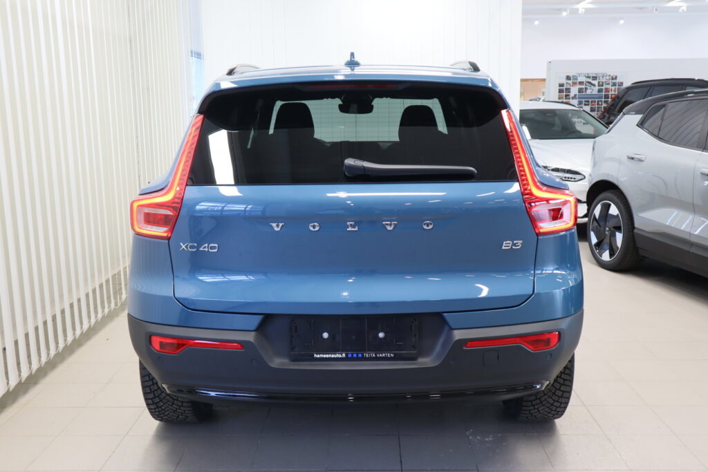 Volvo XC40, image 4