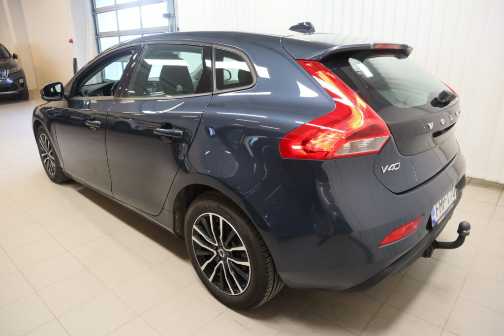 Volvo V40, image 2