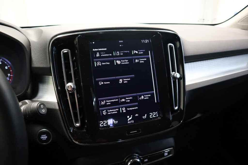 Volvo XC40, image 11