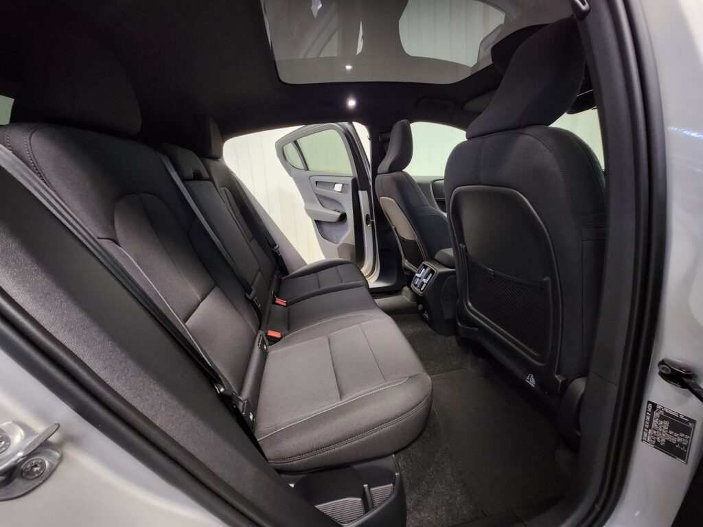 Volvo C40, image 8