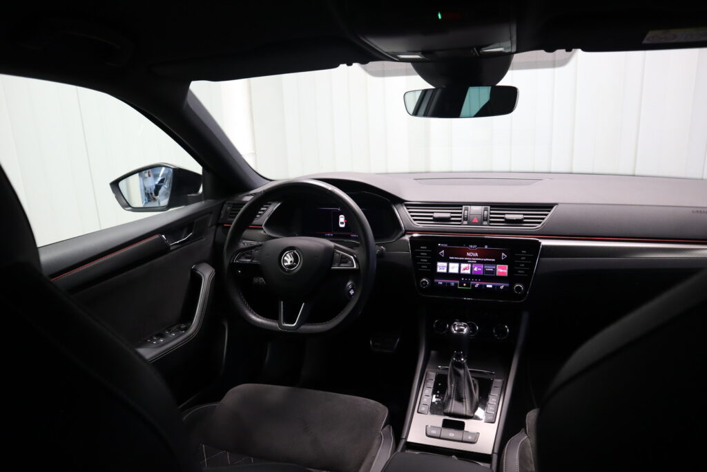 Skoda Superb, image 22