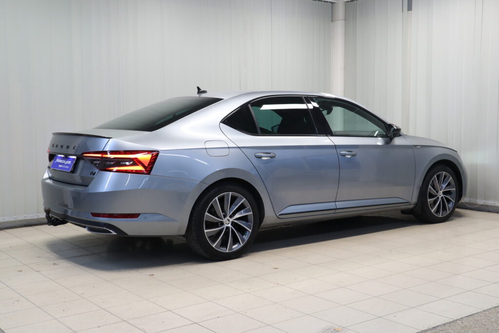 Skoda Superb, image 24