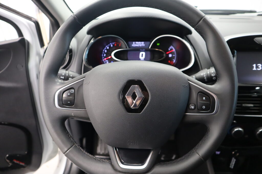 Renault Clio, image 8