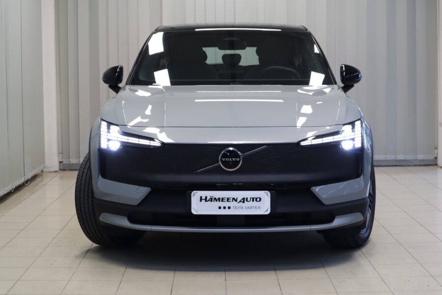 Volvo EX30 CROSS COUNTRY, image 2