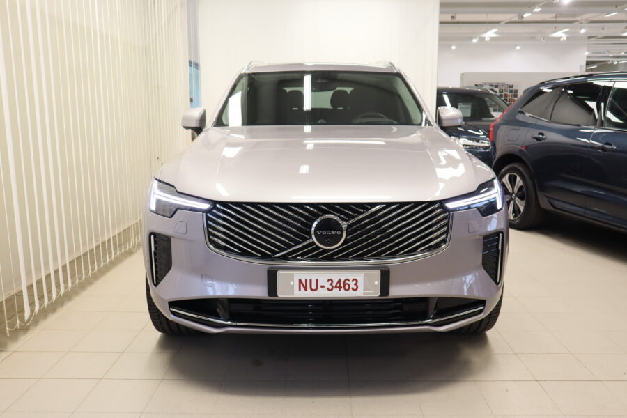 Volvo XC90, image 2