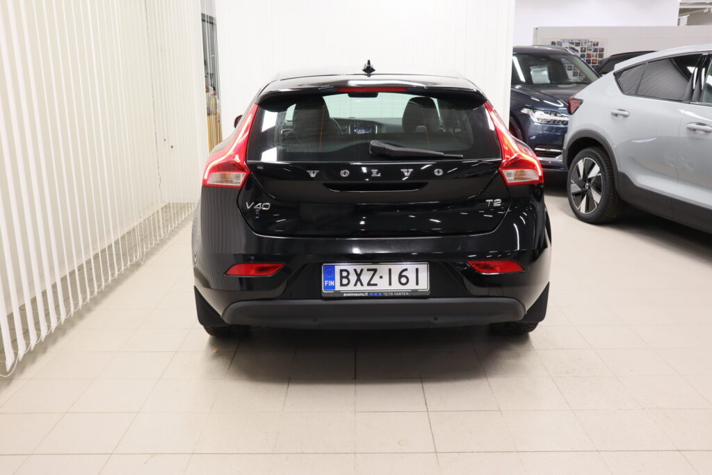 VOLVO V40, image 5
