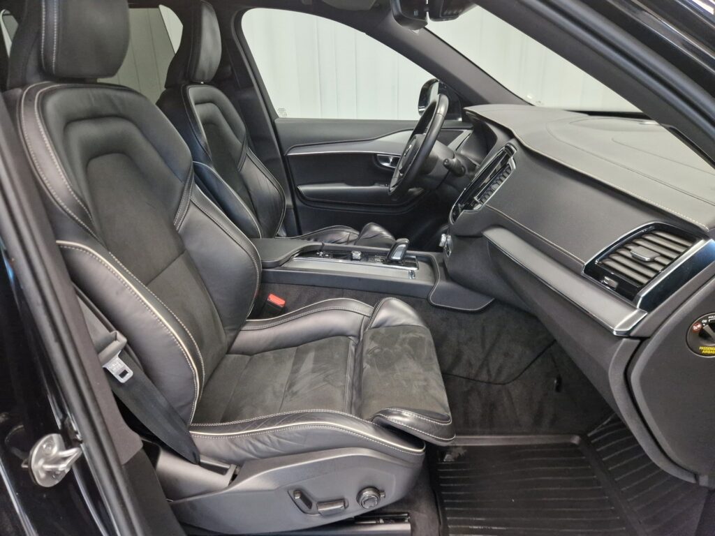 Volvo XC90, image 13