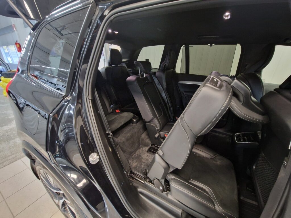 Volvo XC90, image 14