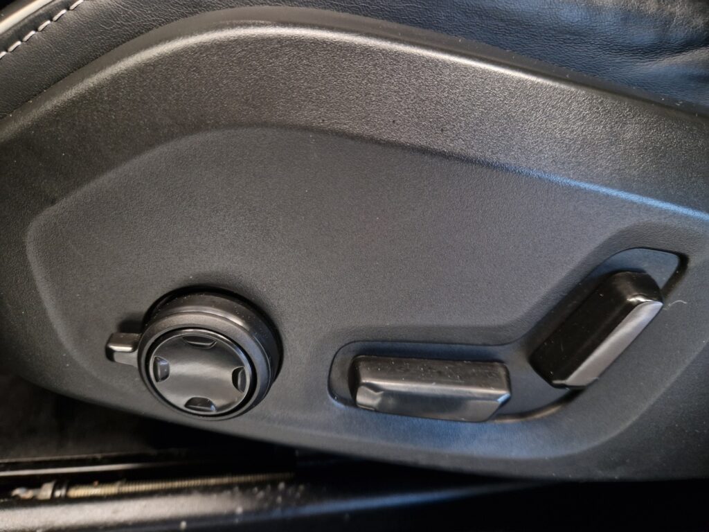 Volvo XC90, image 21