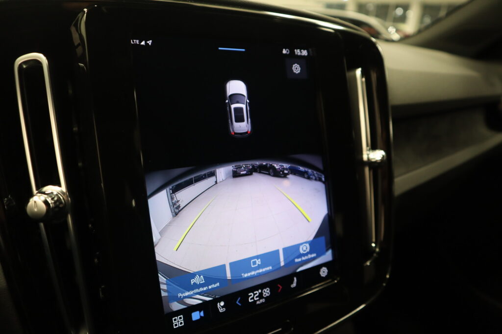 Volvo XC40, image 19