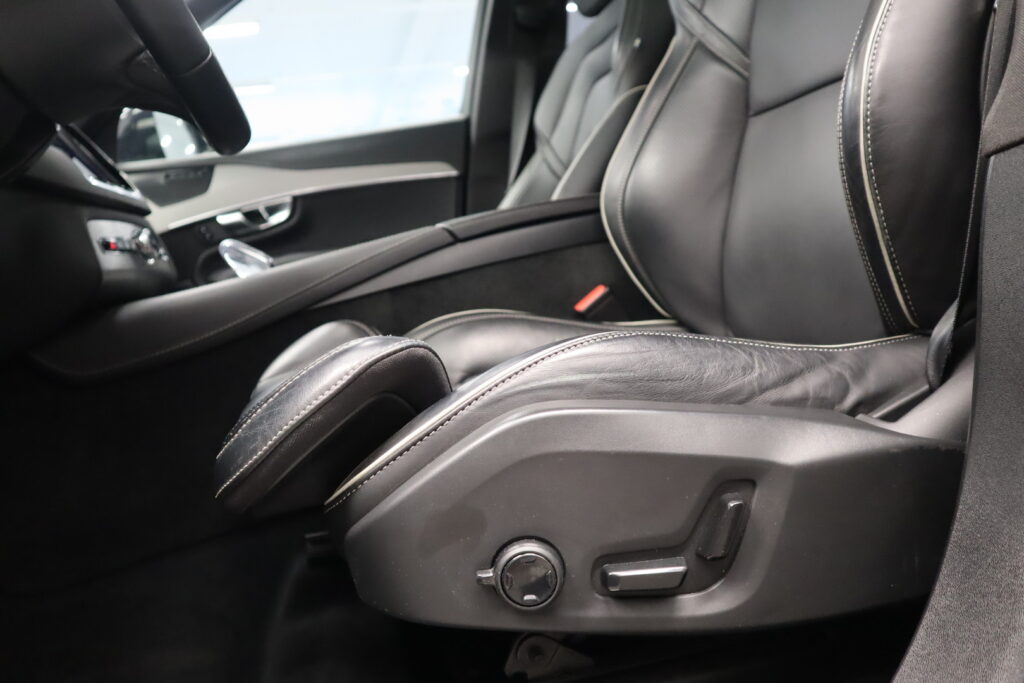 Volvo XC90, image 11