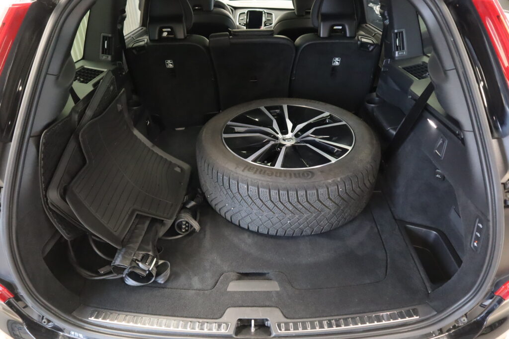 Volvo XC90, image 22