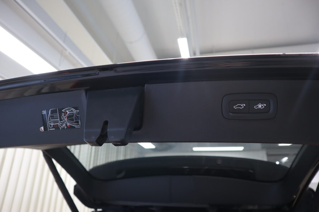 Volvo XC90, image 23